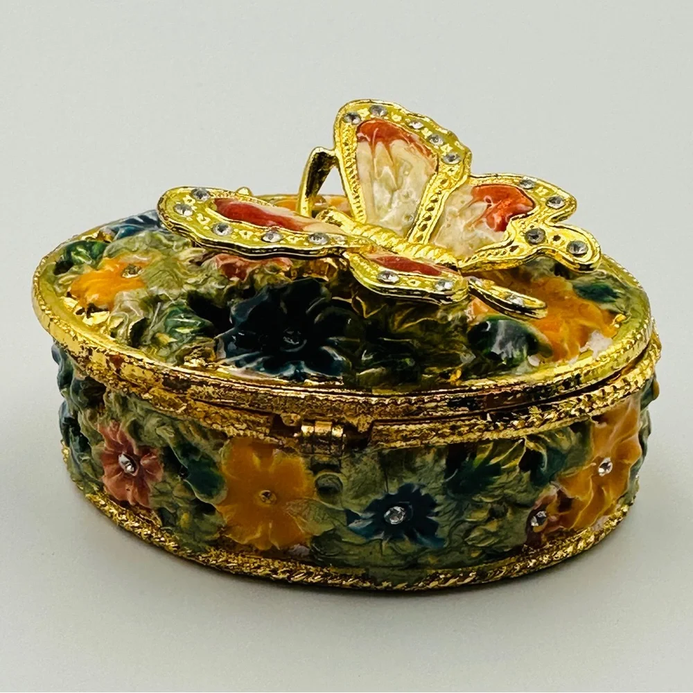 Source Unknown gold multicolored